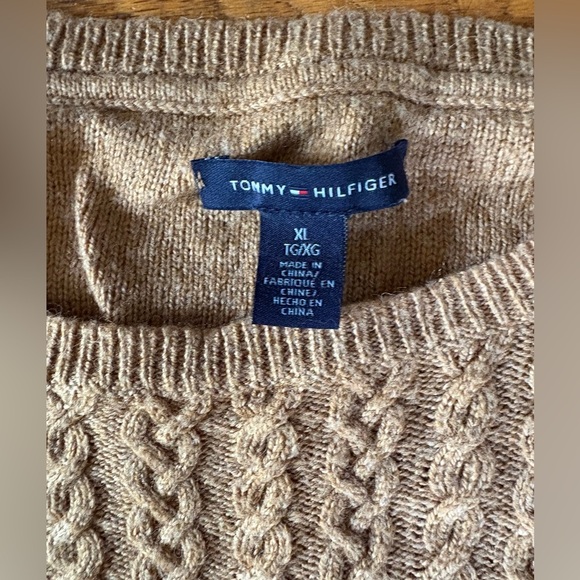 Wool blend knit TH sweater - Picture 3 of 8